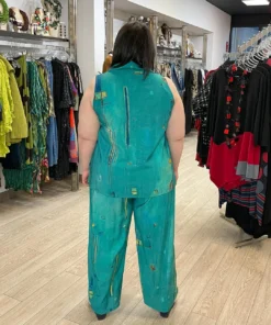 3 Potato Art Print Sleeveless Mock Neck Top, Teal Multi