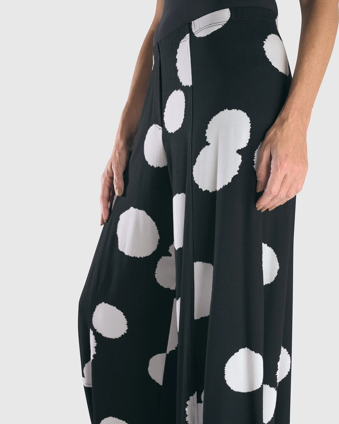 Alembika Alembika Large Dot Punto Pant, Black