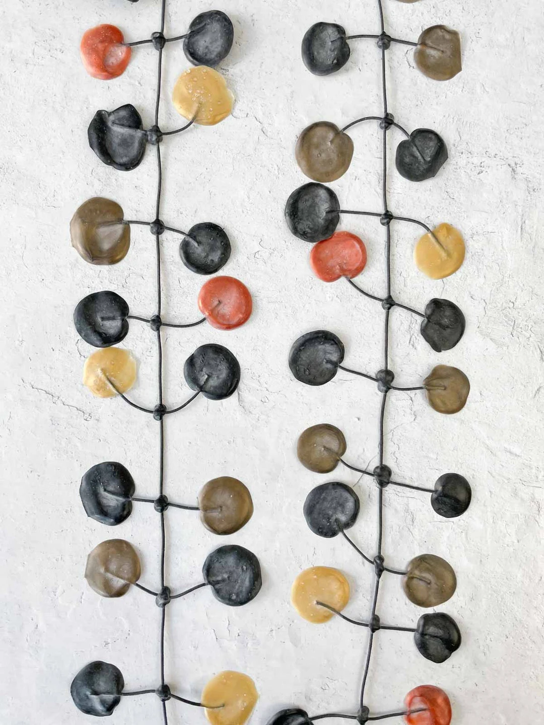 Annemieke Broenink Annemieke Broenink Poppy Necklace, Gravy (Neutral Gold)