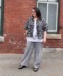 Beau Jours Deena Pant, Riverside