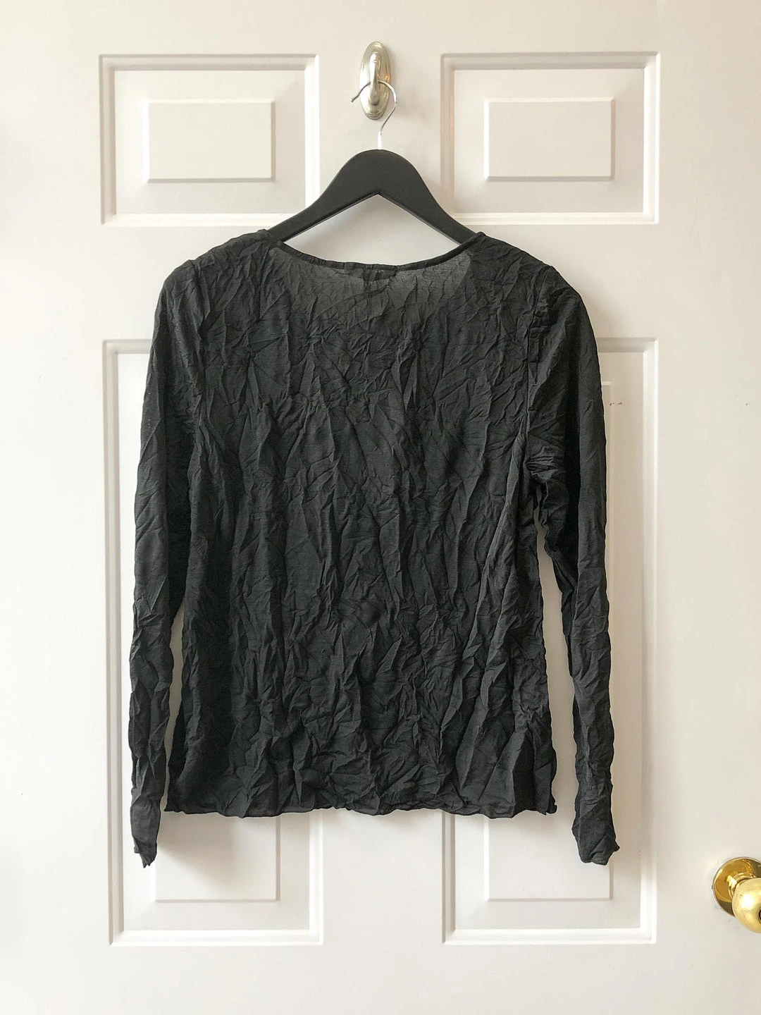 Chalet Chalet Et Ceci Crinkle Mesh Long Sleeve Basic Top, Black