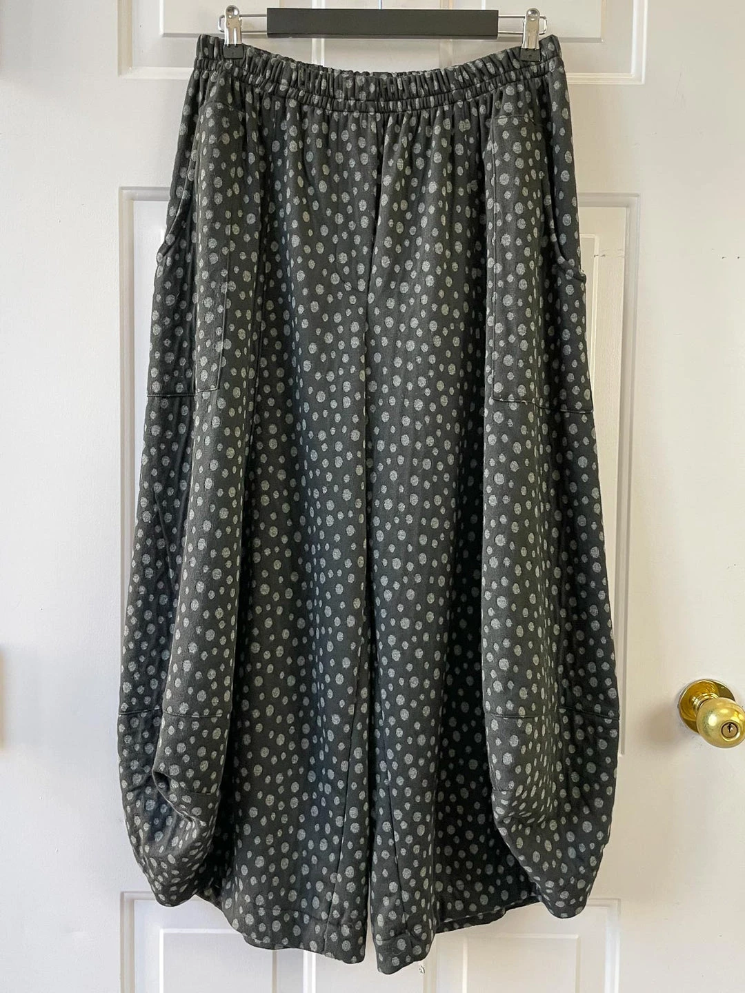 Dress To Kill Fly Pant, Black Grey Quilt Dots Dress To Kill