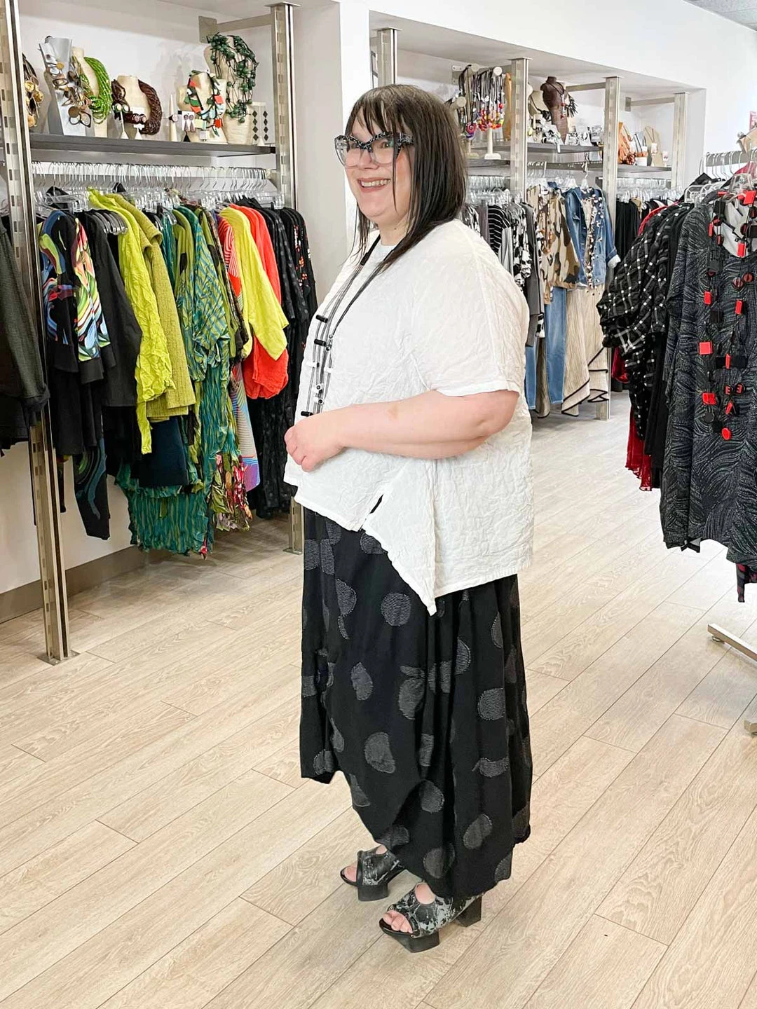 Dress To Kill Dress To Kill Tea Shirt, White Pucker