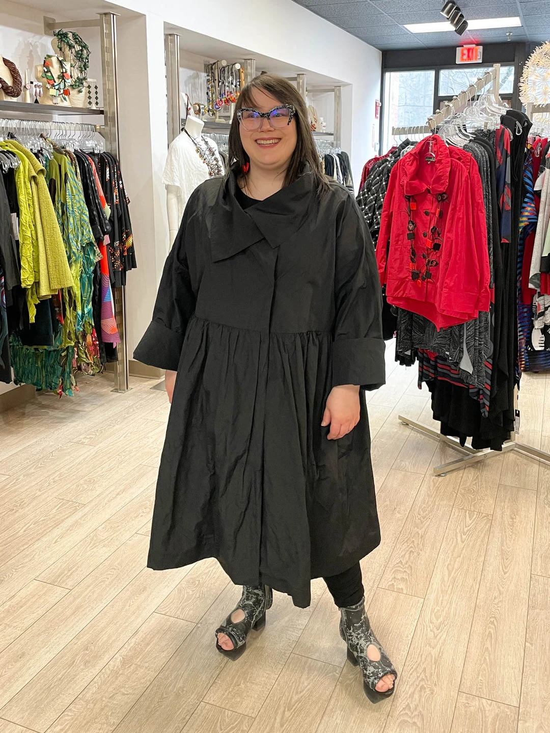 Igor Dobranic Letitia Trenchcoat, Black