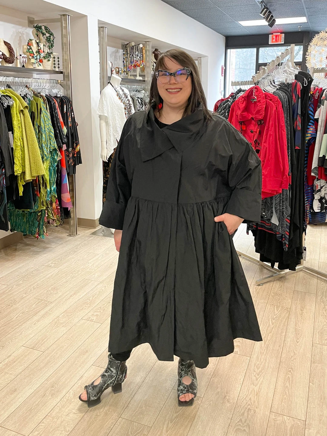 Igor Dobranic Letitia Trenchcoat, Black