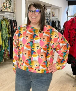 Isle By Melis Kozan Isle By Melis Kozan Chic Sleeve Sweatshirt Top, Faces