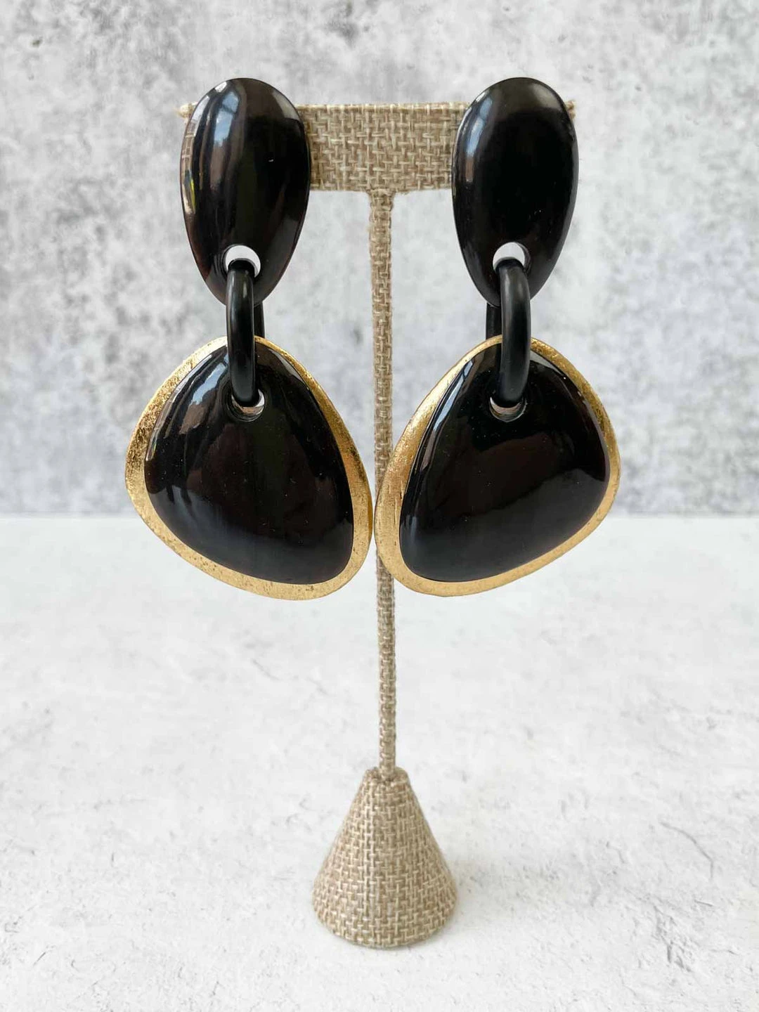 Monies Rio Earclips, Black/Gold