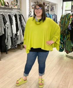 Pure Essence Oversized Poncho Top, Kiwi