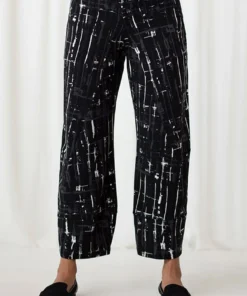 Sympli Angle Seam Lantern Pant, Drifting Lines Black Sympli