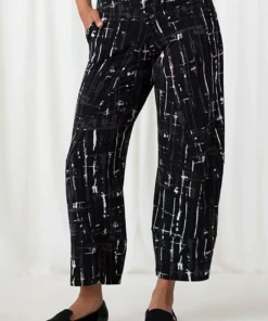 Sympli Angle Seam Lantern Pant, Drifting Lines Black Sympli