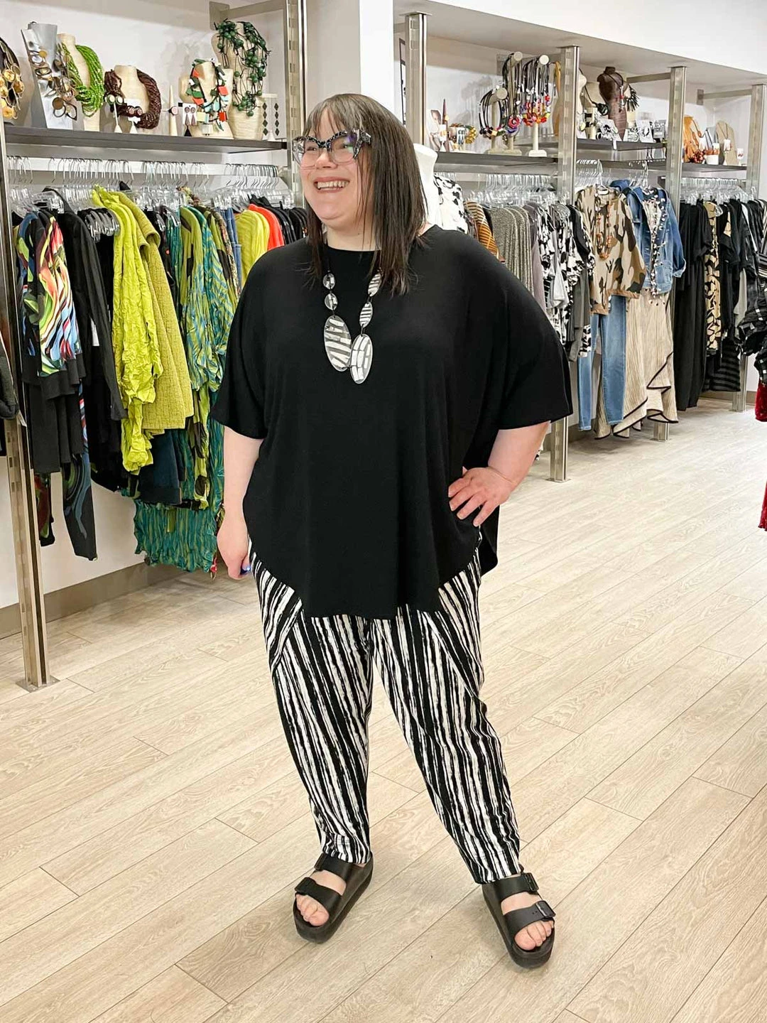 Trine Kryger Simonsen Trine Kryger Simonsen Sis Curved Hem Top, Black